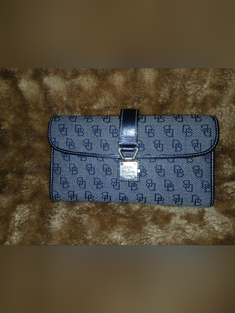 Dooney & Bourke Black Signature Clutch Wallet